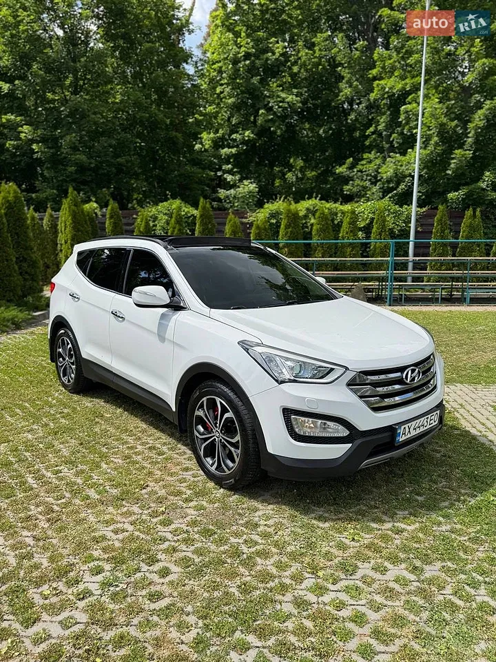 2014 Hyundai Santa Fe - мініатюра 18