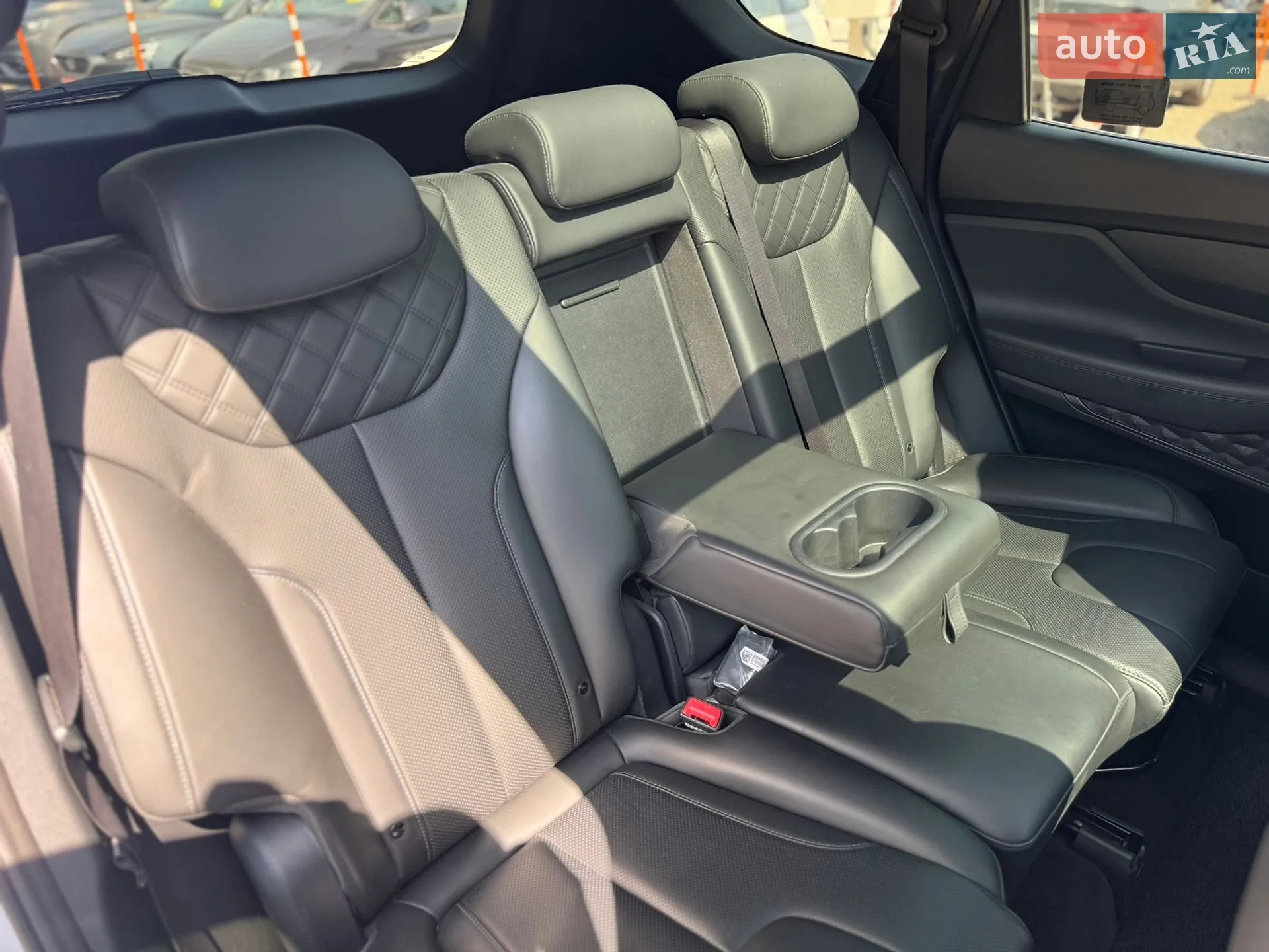 2021 Hyundai Santa Fe - мініатюра 33