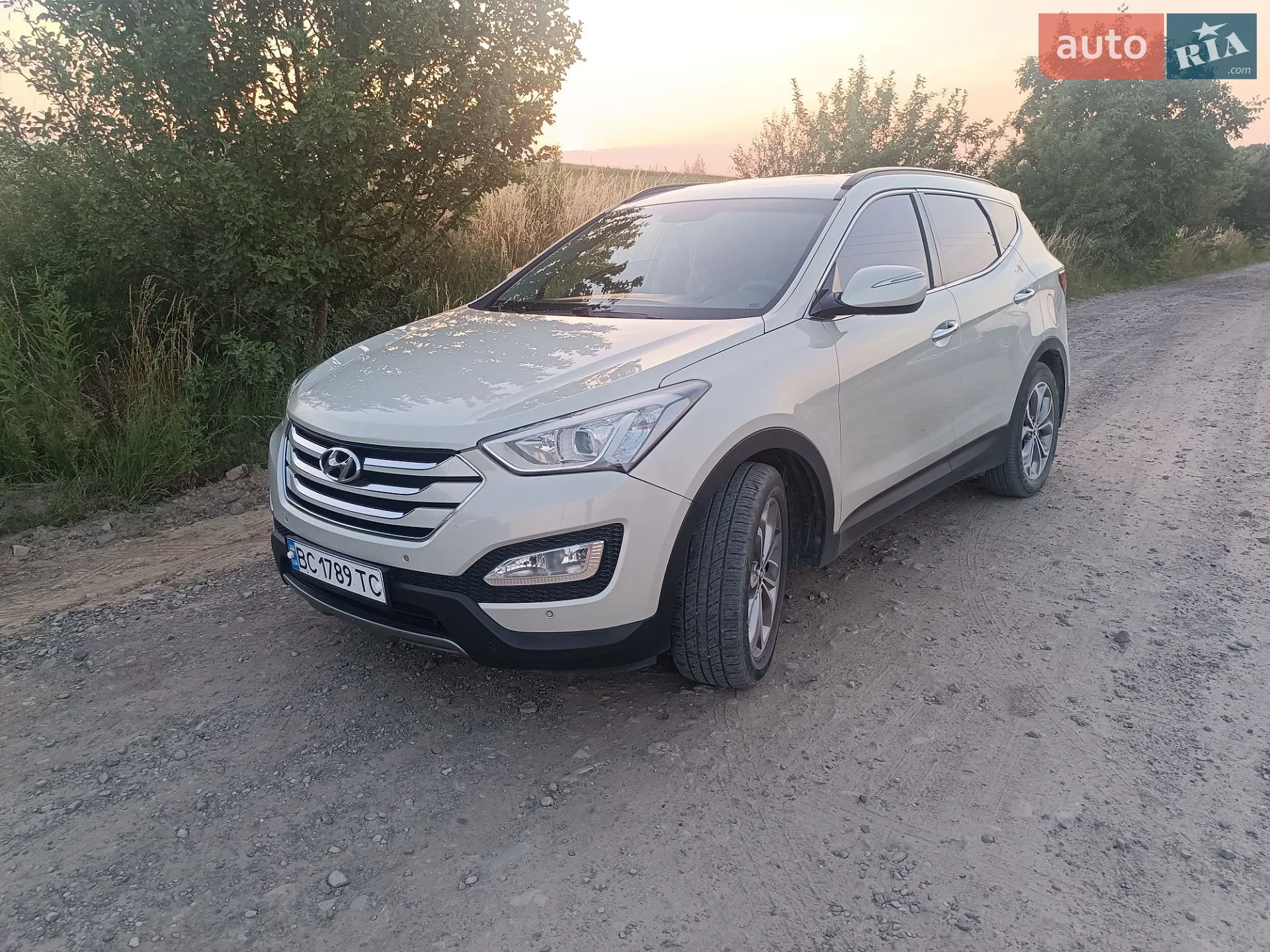 2012 Hyundai Santa Fe - мініатюра 16