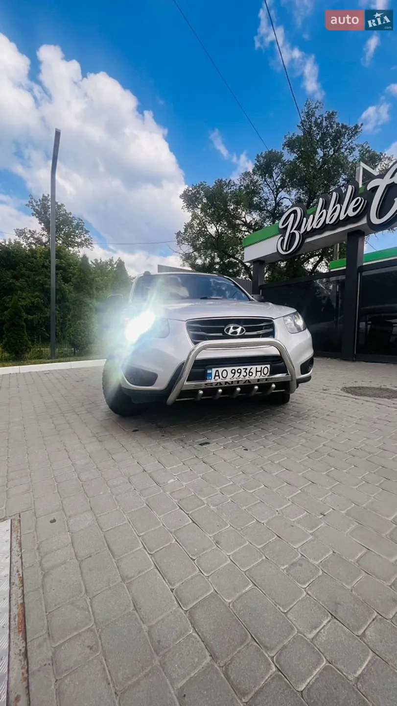 2011 Hyundai Santa Fe - мініатюра 2