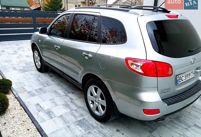 Hyundai Santa FE 2006 VIN KMHSH81WP7U154465 фото оголошення 3 з 47