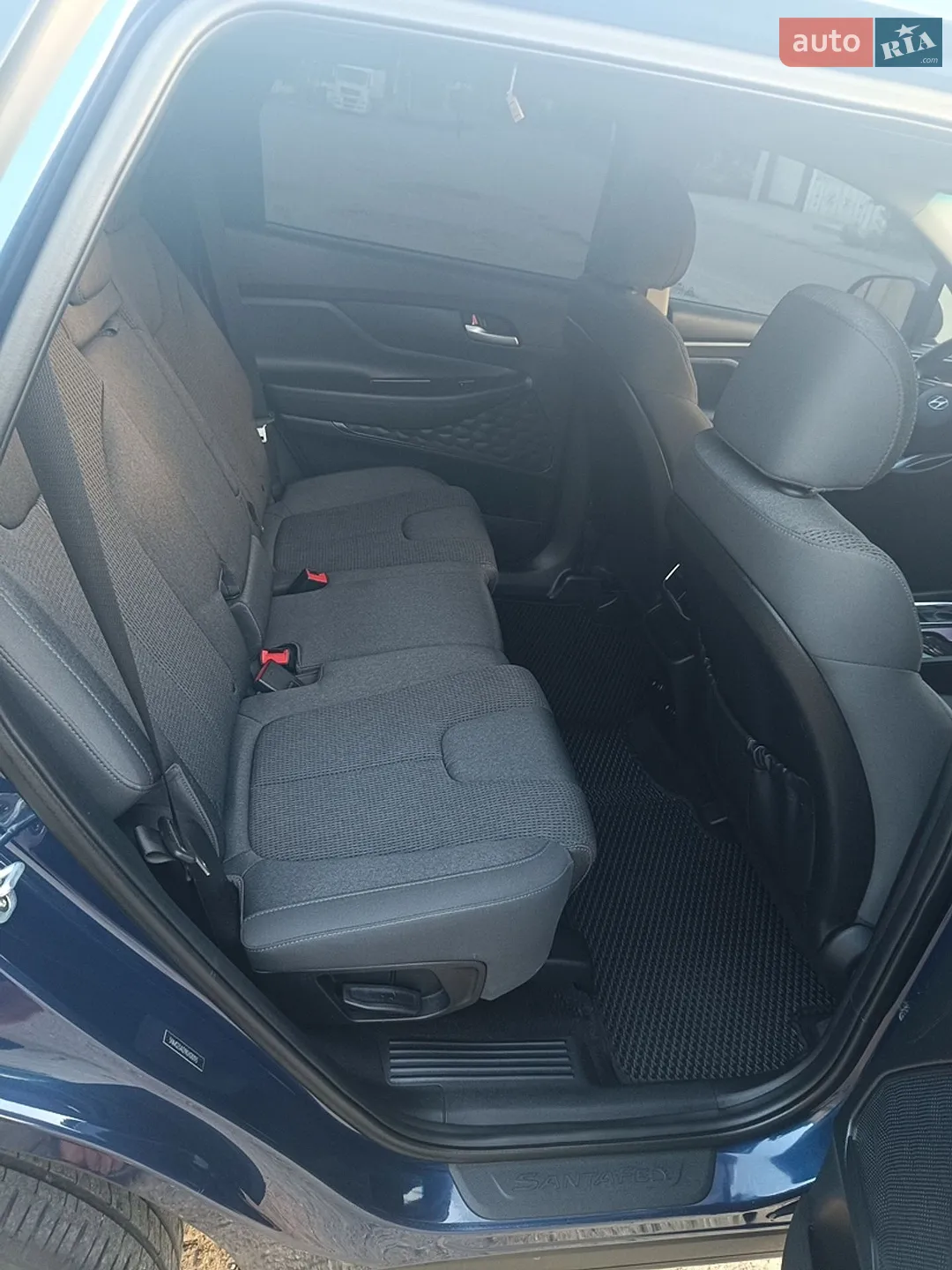 2019 Hyundai Santa Fe - мініатюра 23