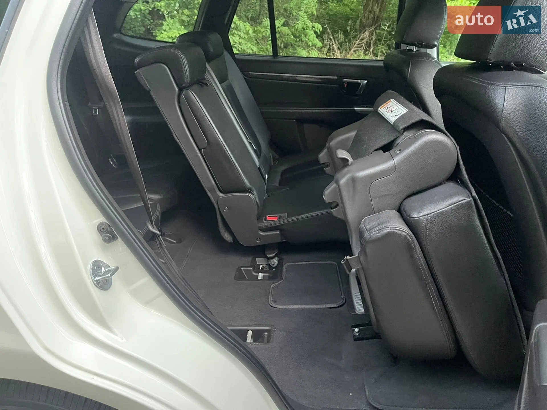 2011 Hyundai Santa Fe - мініатюра 37