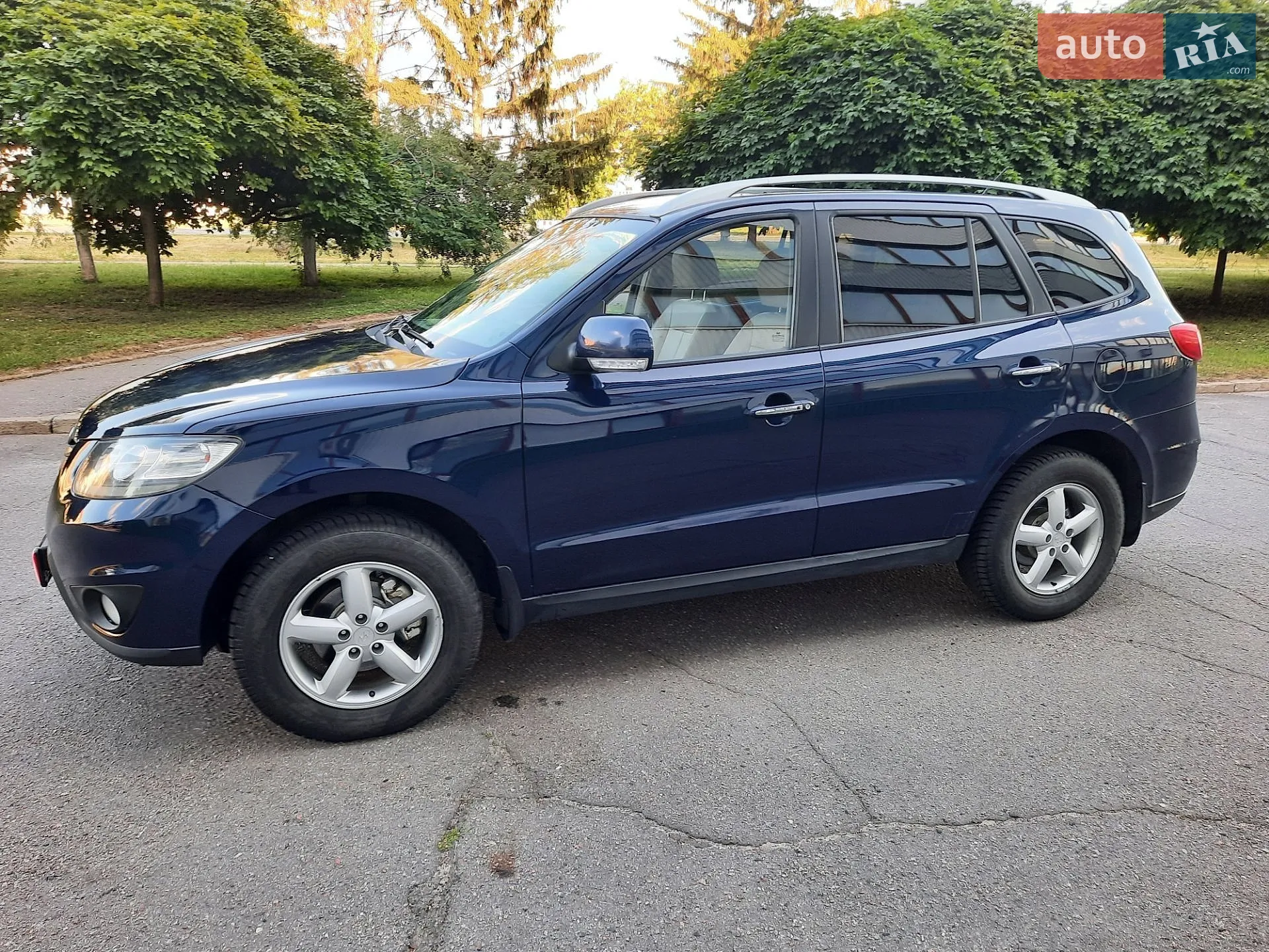 2011 Hyundai Santa Fe - мініатюра 9