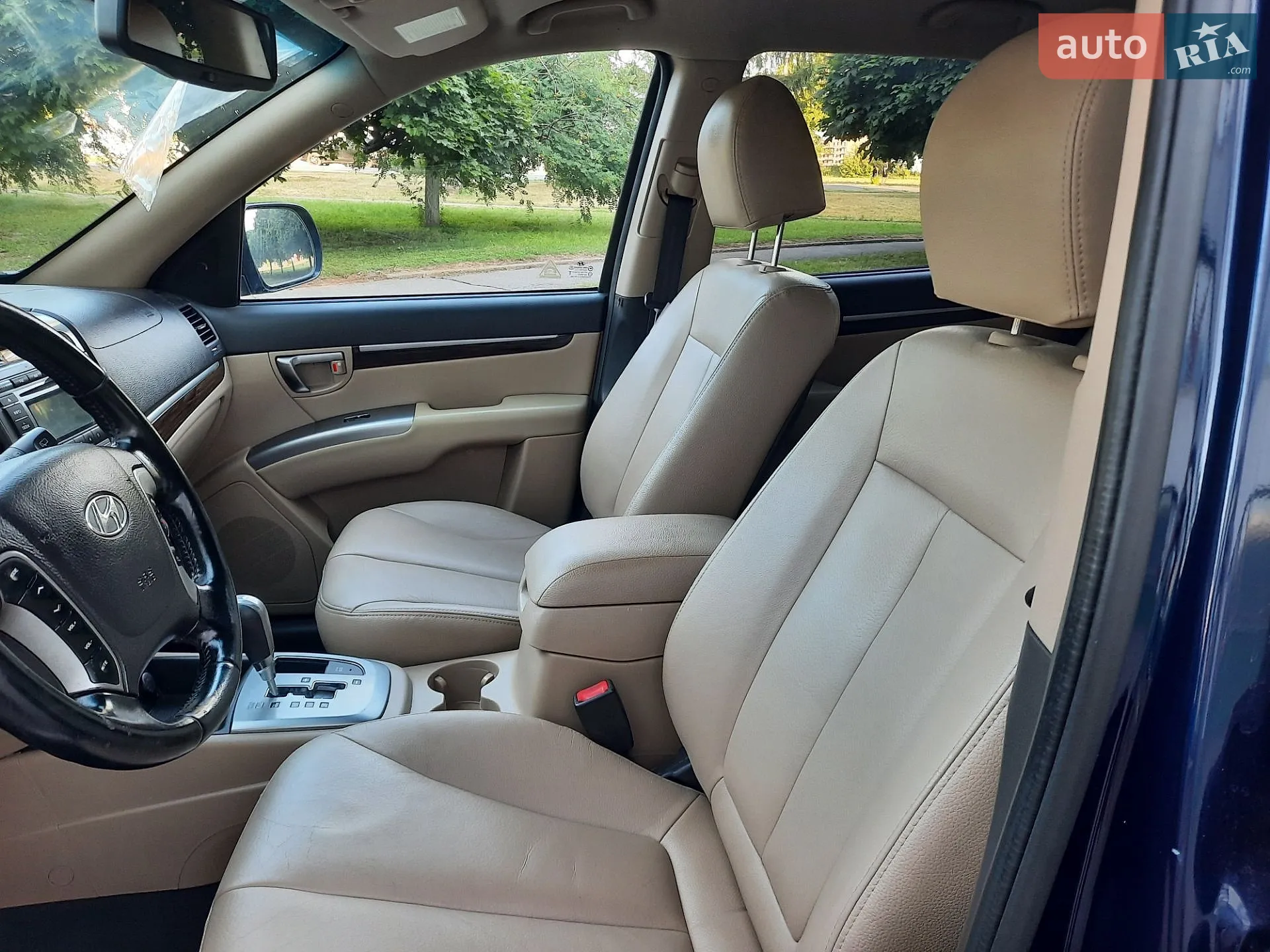 2011 Hyundai Santa Fe - мініатюра 41