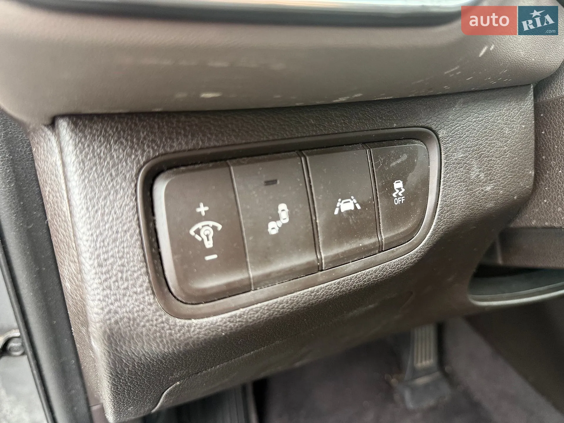2019 Hyundai Santa Fe - мініатюра 14