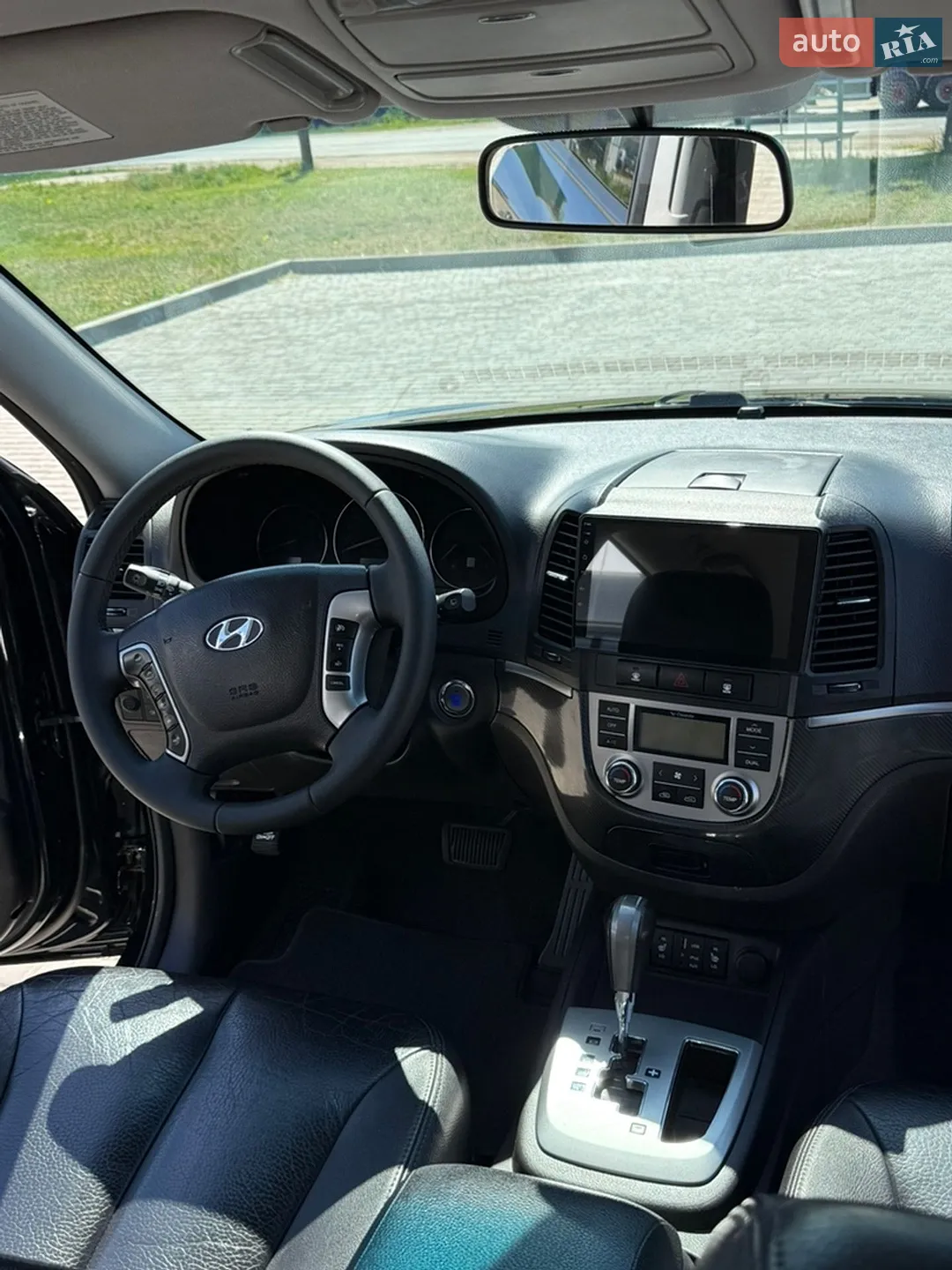 2010 Hyundai Santa Fe - мініатюра 15