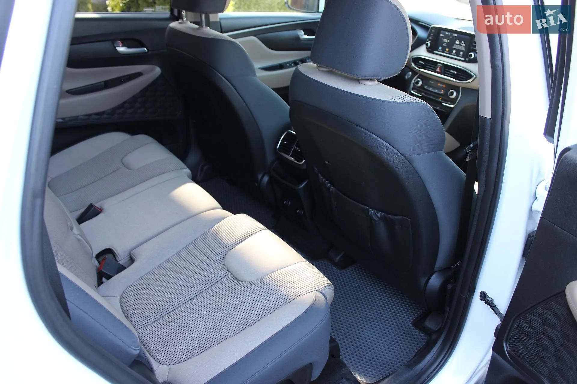 2018 Hyundai Santa Fe - мініатюра 11