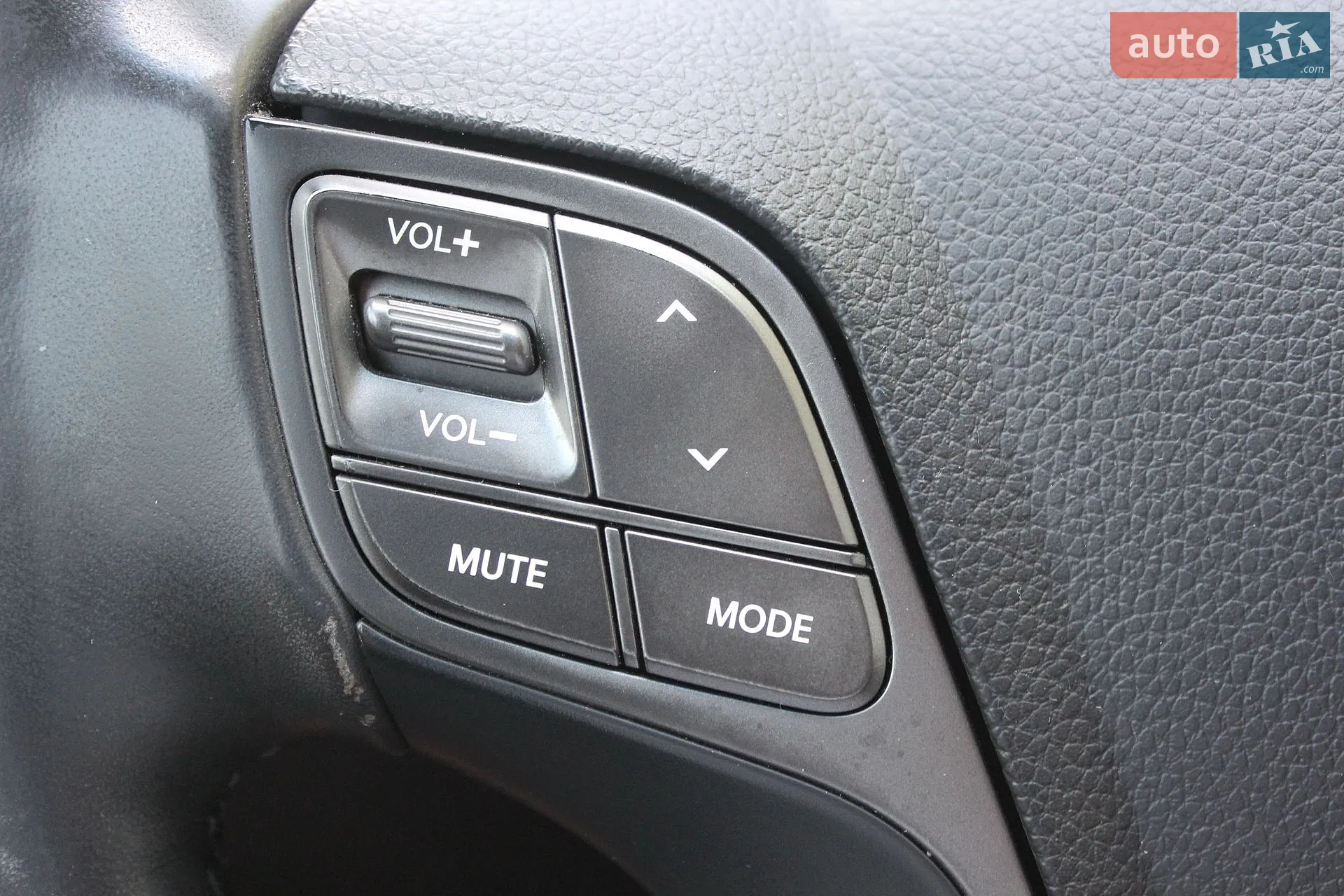 2015 Hyundai Santa Fe - мініатюра 47