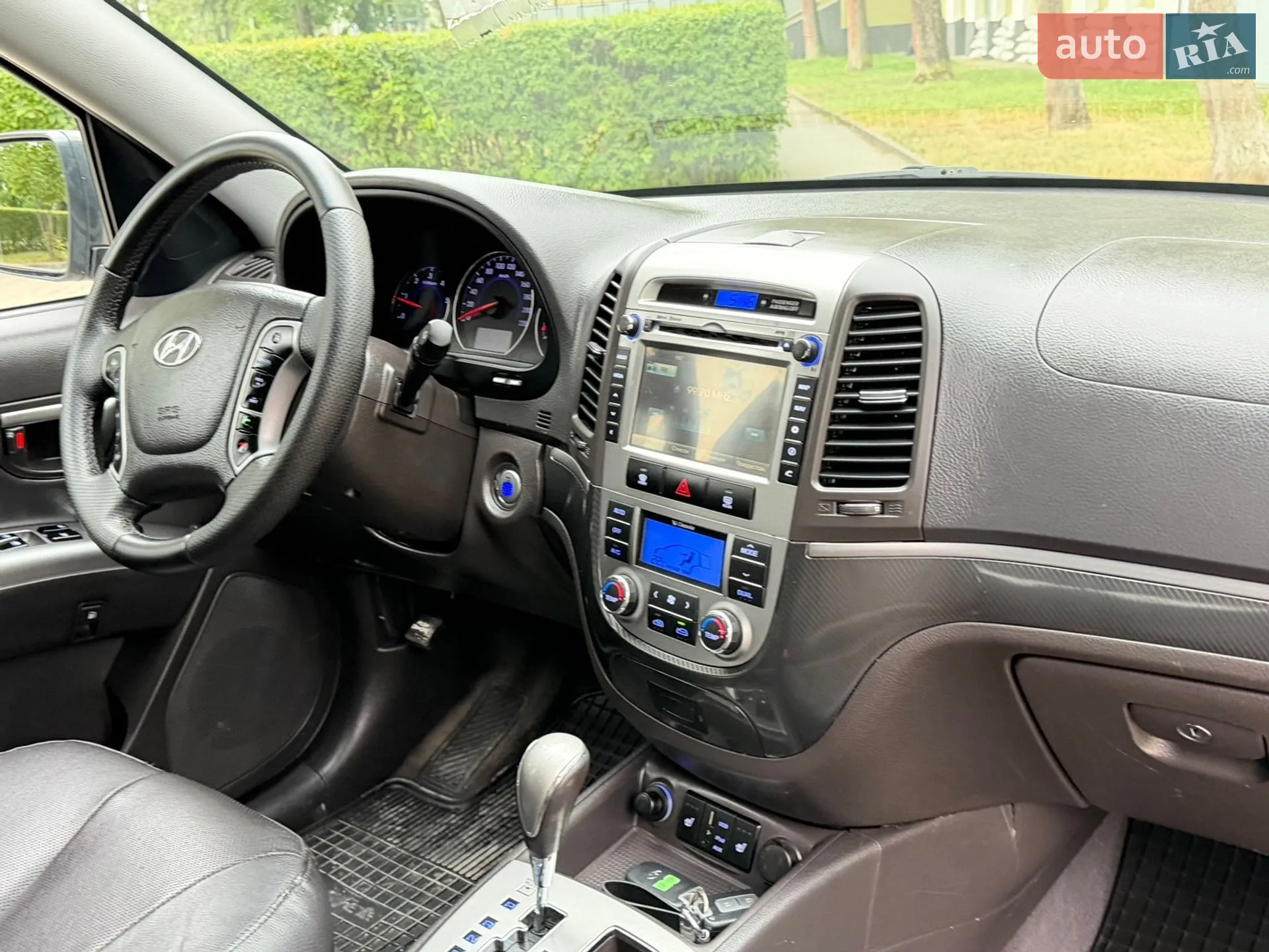 2011 Hyundai Santa Fe - мініатюра 33