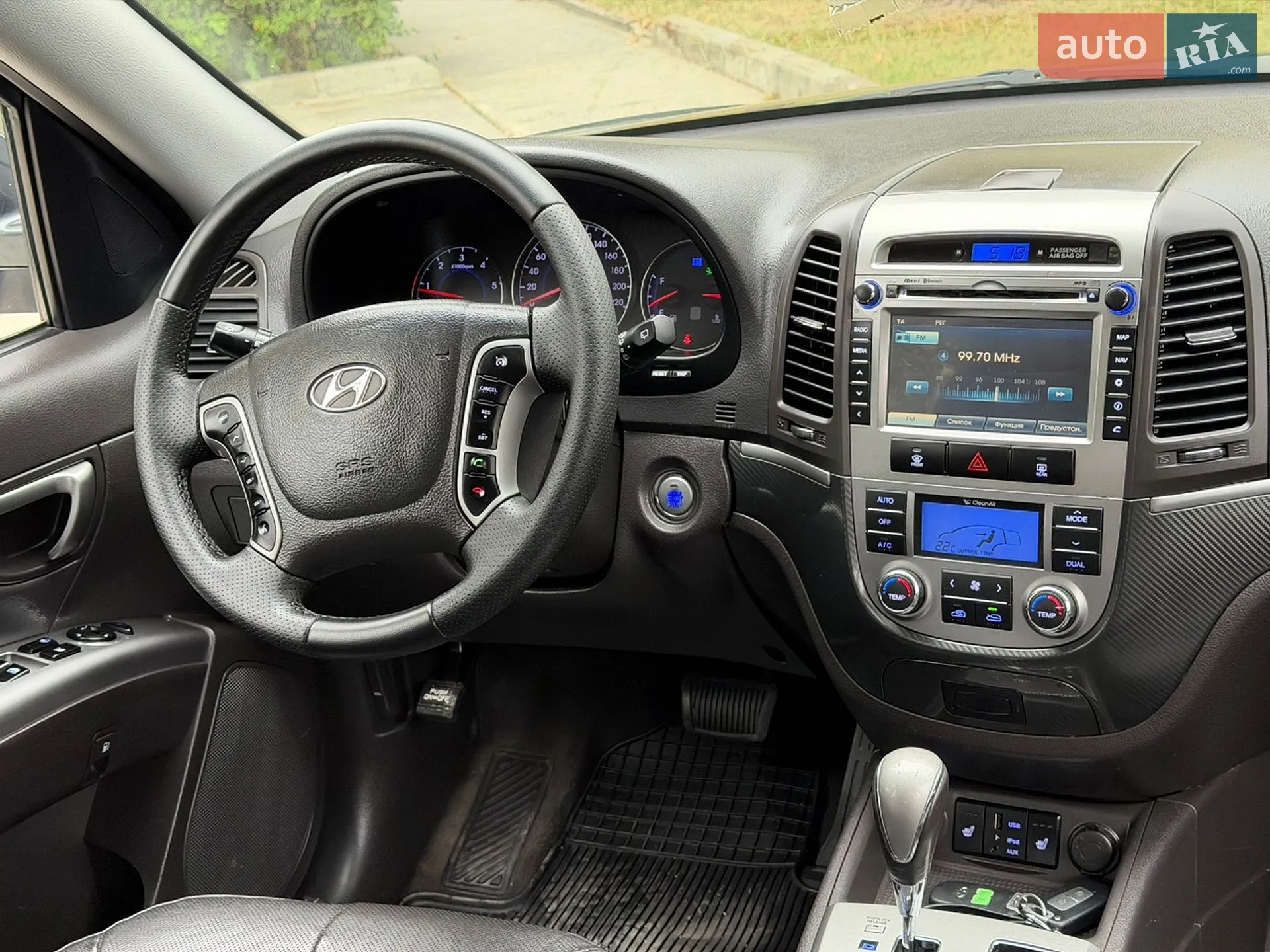 2011 Hyundai Santa Fe - мініатюра 39