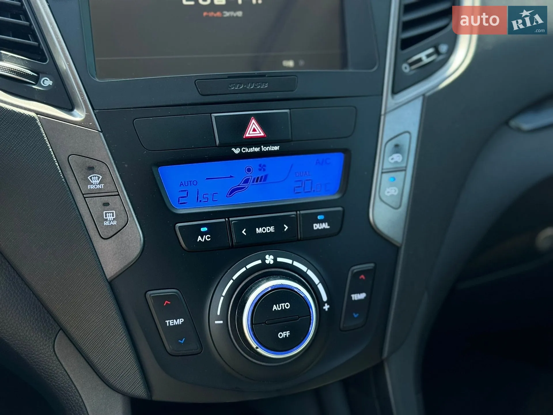 2014 Hyundai Santa Fe - мініатюра 26