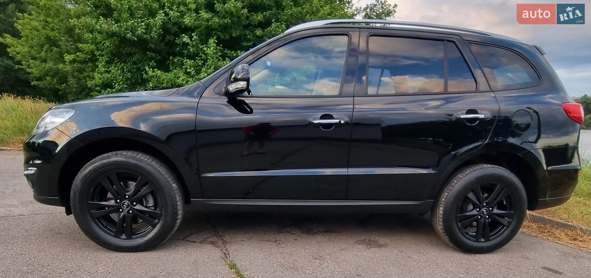 2011 Hyundai Santa Fe - мініатюра 9