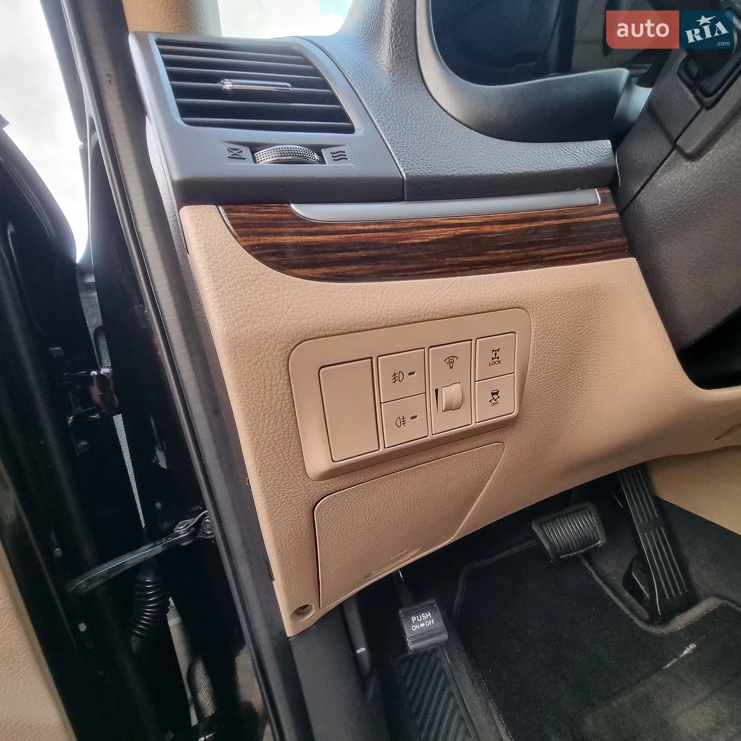 2011 Hyundai Santa Fe - мініатюра 42