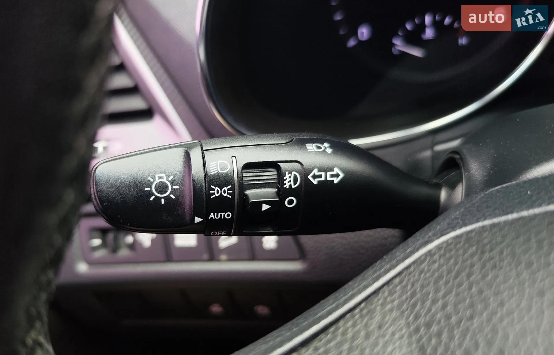 2016 Hyundai Santa Fe - мініатюра 23