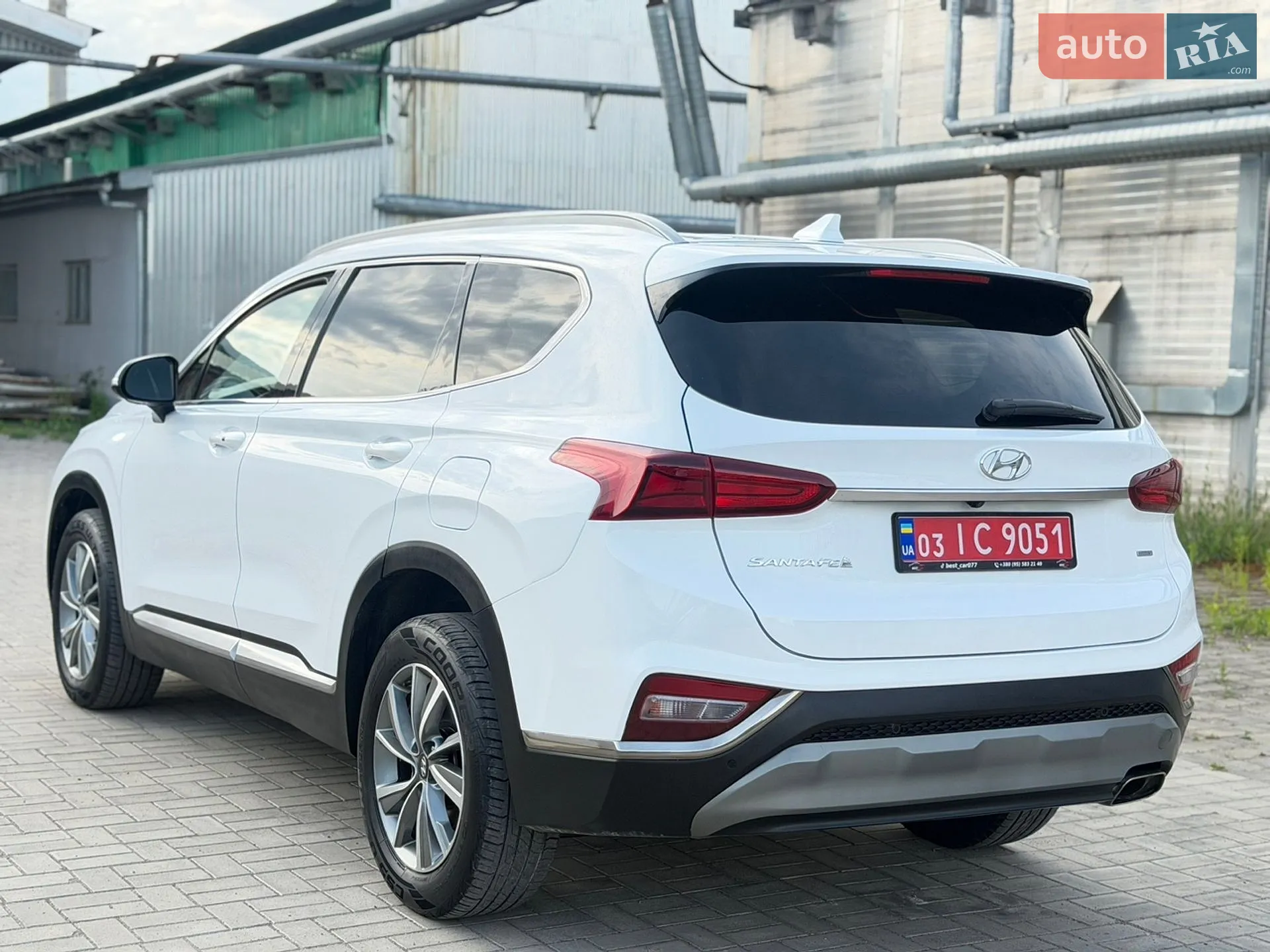 2019 Hyundai Santa Fe - мініатюра 11