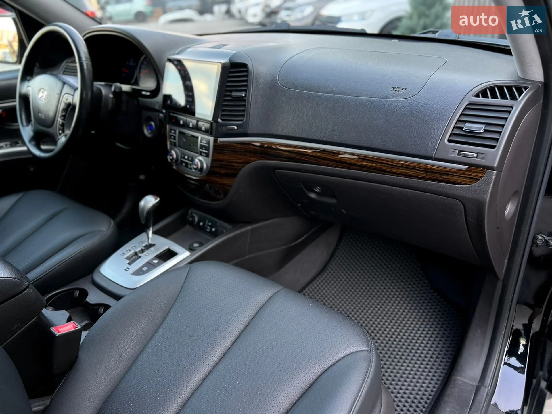 2012 Hyundai Santa Fe - мініатюра 28