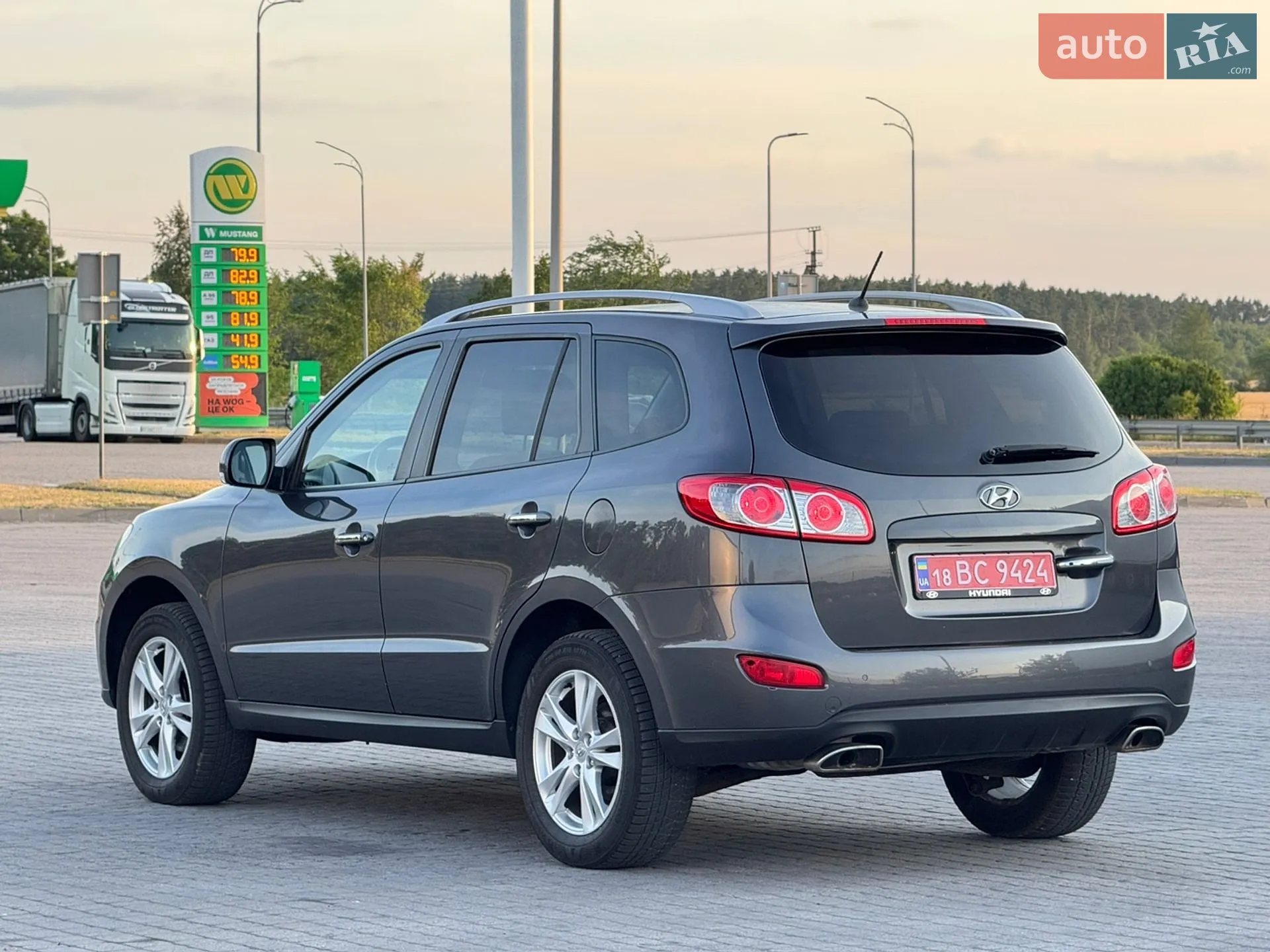 2011 Hyundai Santa Fe - мініатюра 3