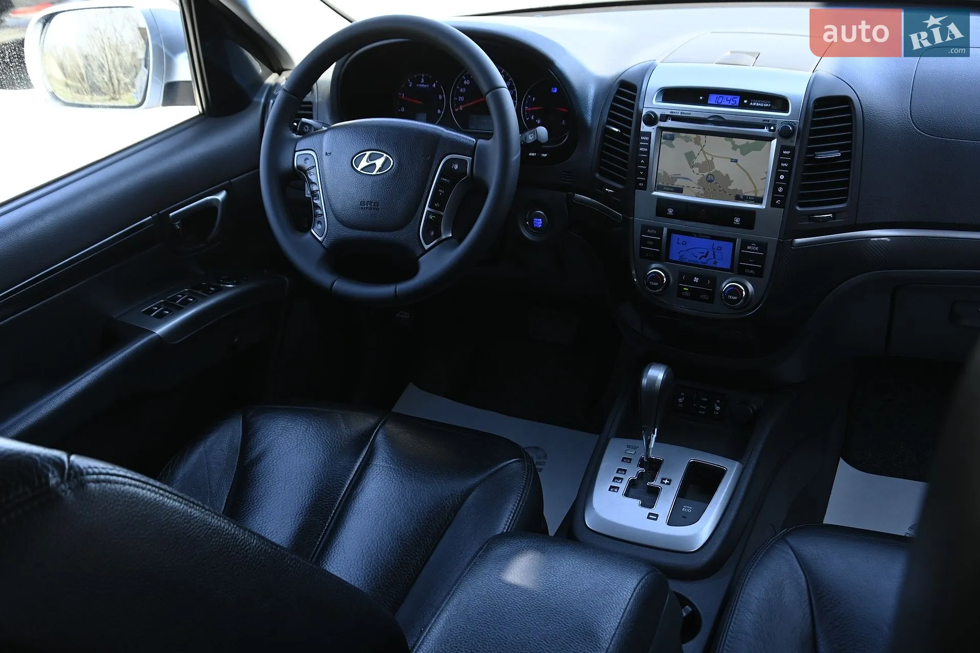 2011 Hyundai Santa Fe - мініатюра 19