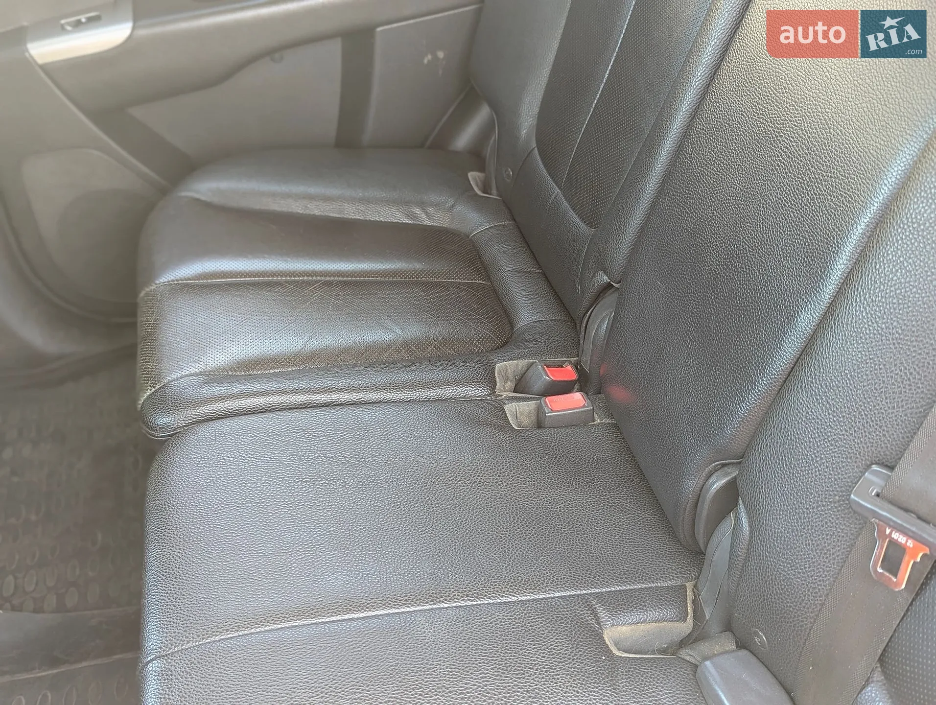 2012 Hyundai Santa Fe - мініатюра 8