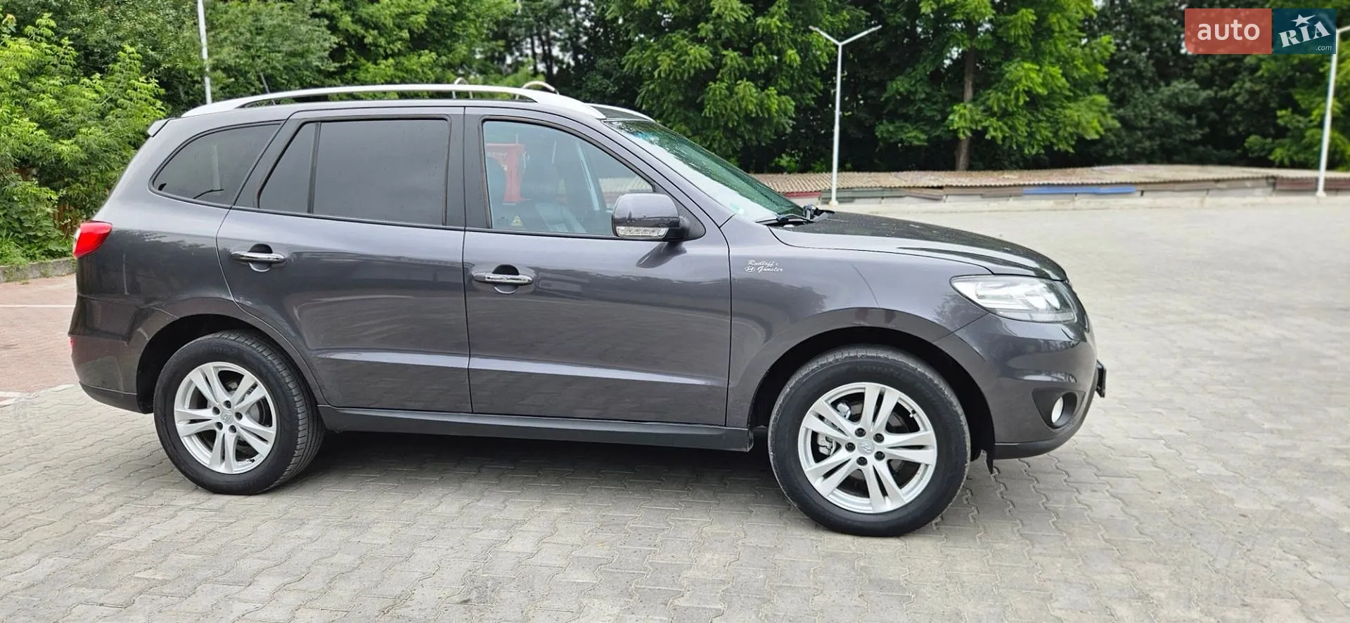 2011 Hyundai Santa Fe - мініатюра 19
