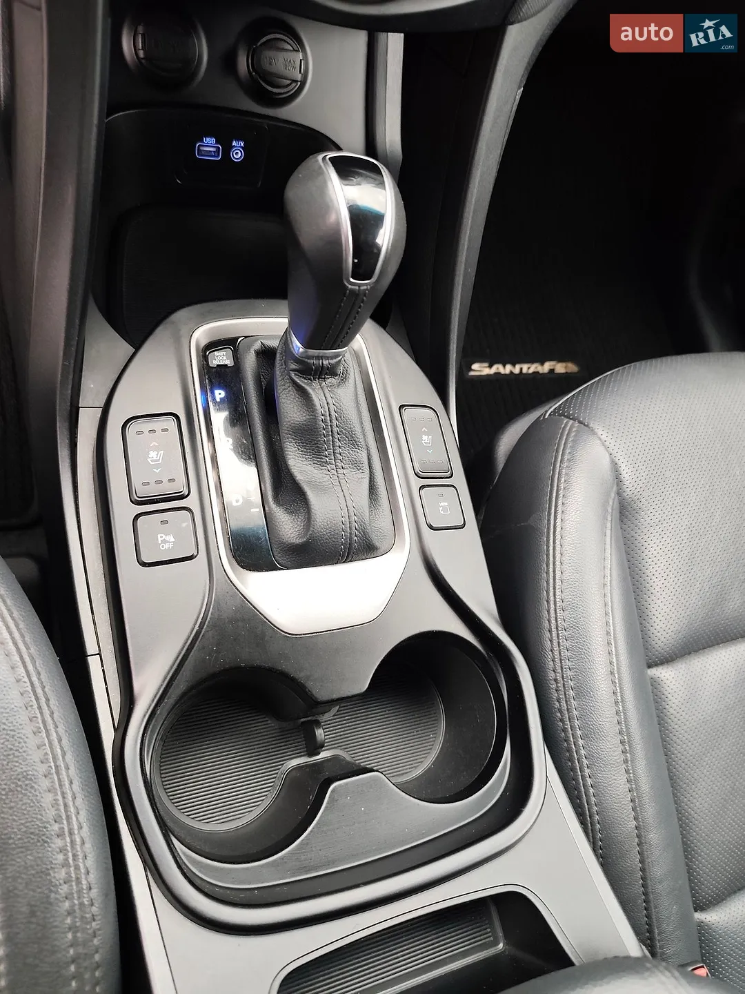 2016 Hyundai Santa Fe - мініатюра 25