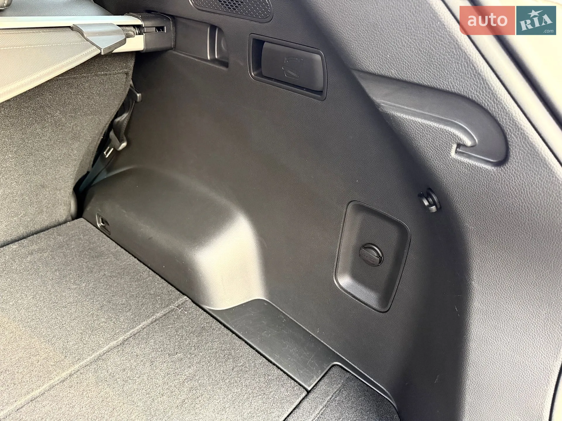 2014 Hyundai Santa Fe - мініатюра 25