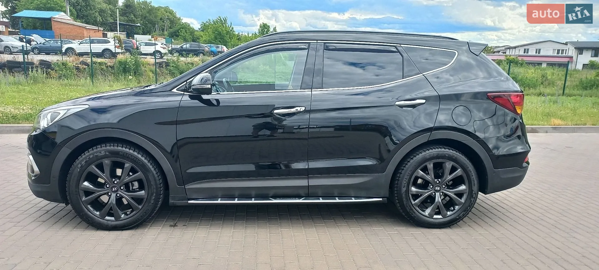 2017 Hyundai Santa Fe - мініатюра 11