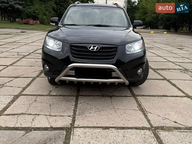 Hyundai Santa FE