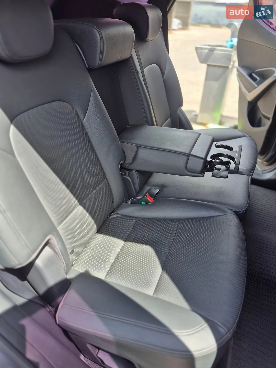2014 Hyundai Santa Fe - мініатюра 11