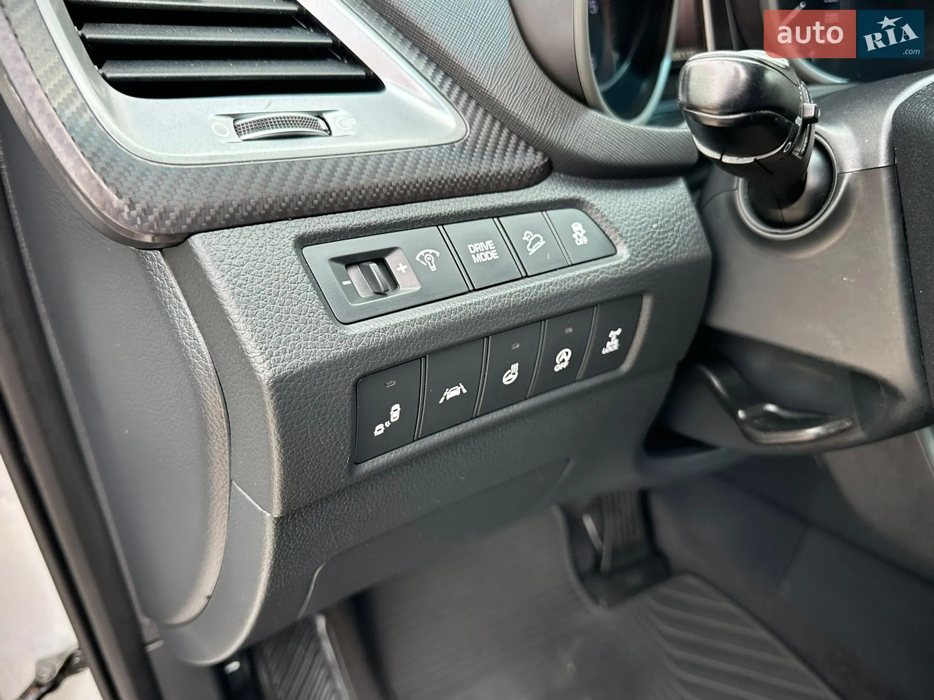 2016 Hyundai Santa Fe - мініатюра 44