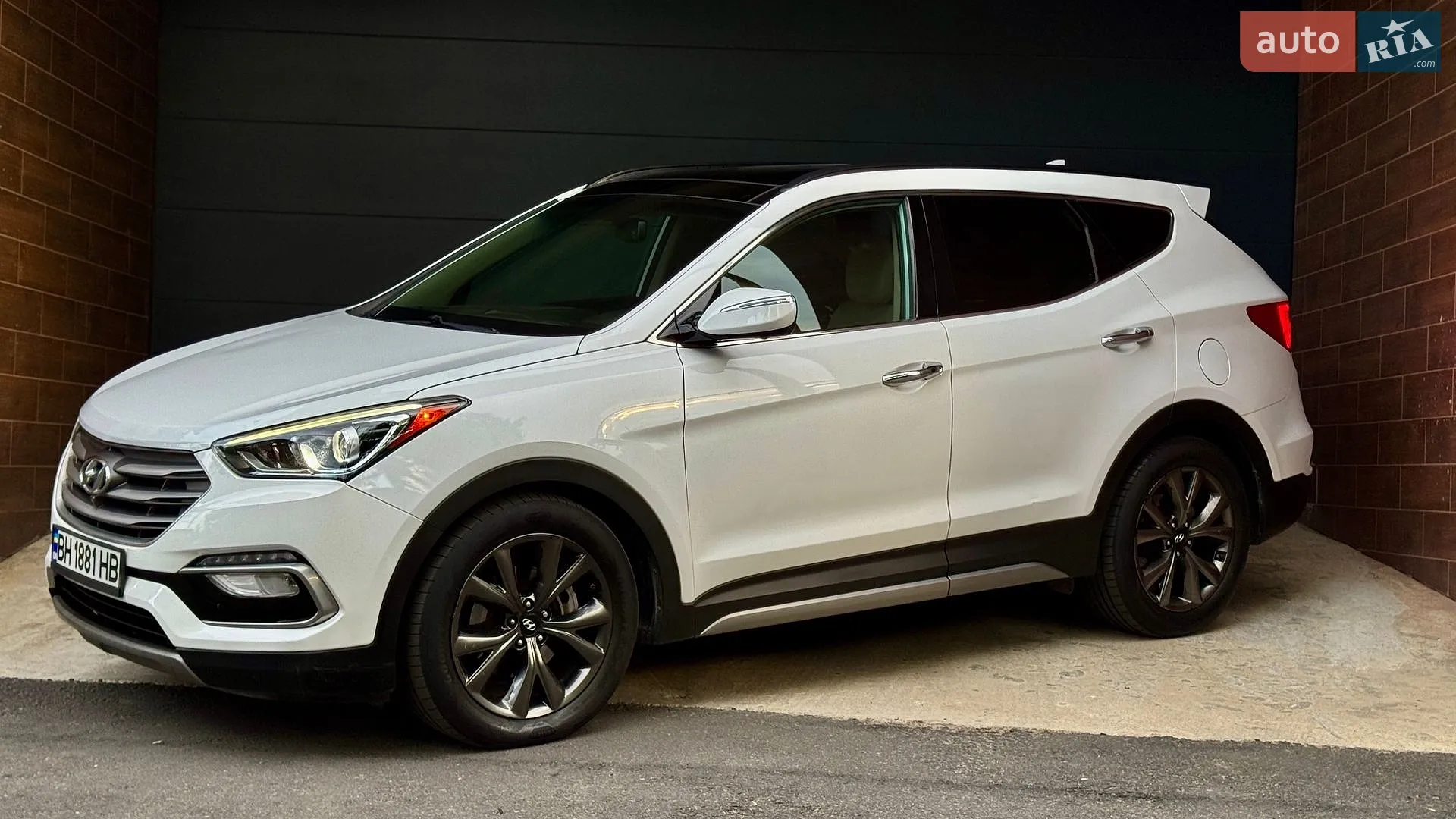 2016 Hyundai Santa Fe - мініатюра 2