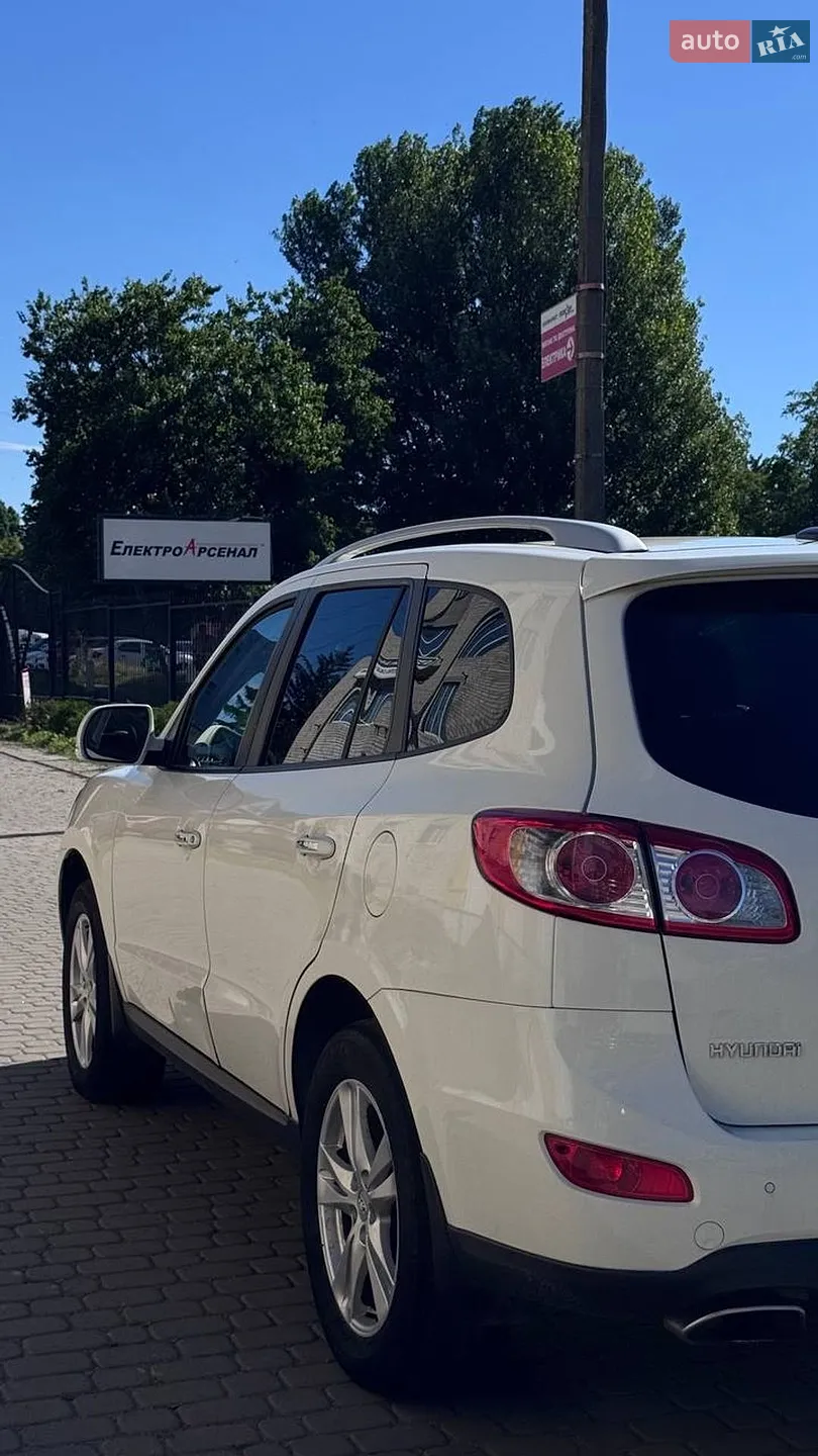 2011 Hyundai Santa Fe - мініатюра 19