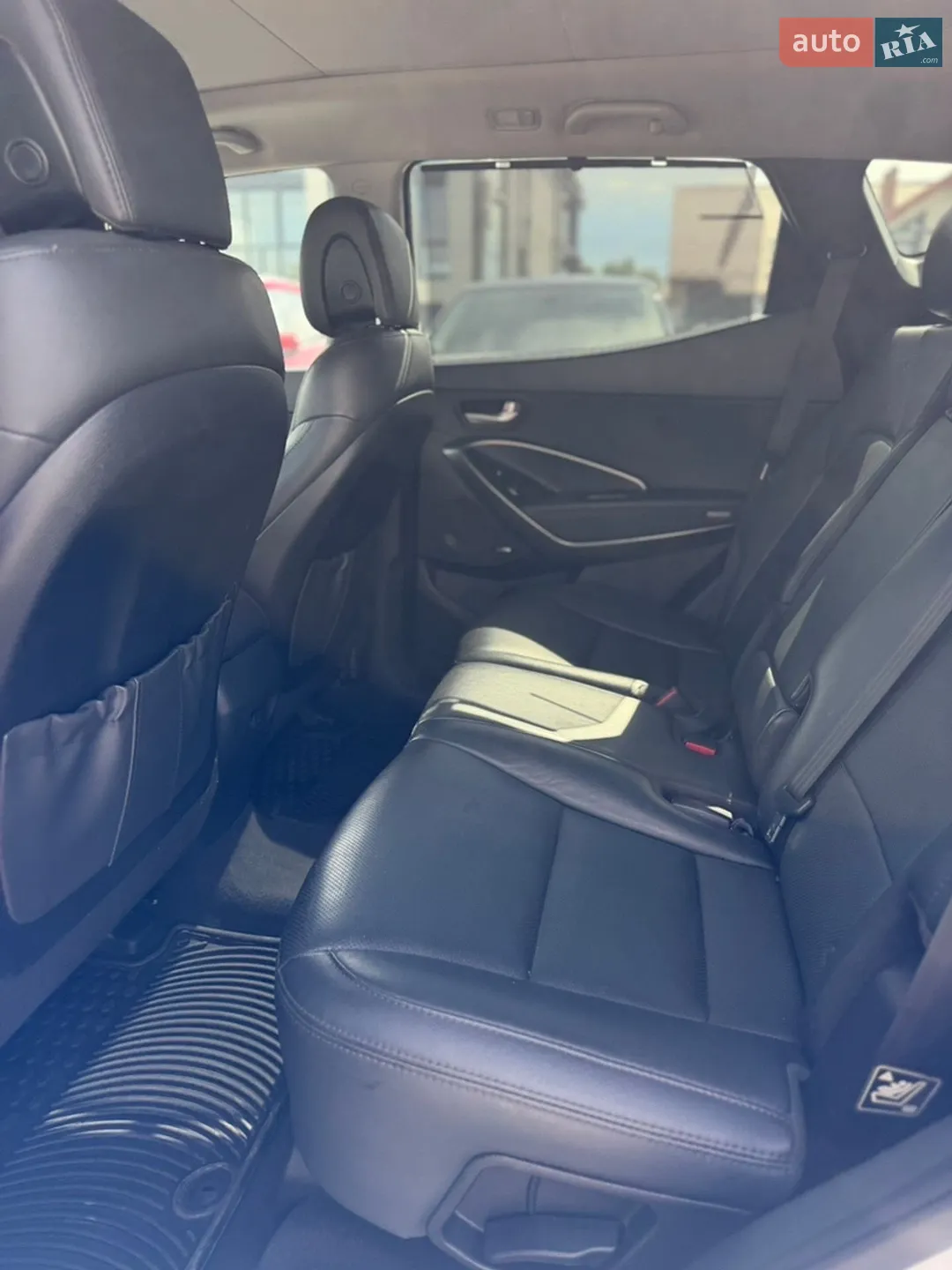 2016 Hyundai Santa Fe - мініатюра 24