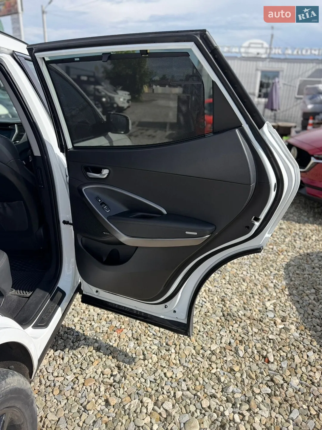 2016 Hyundai Santa Fe - мініатюра 32