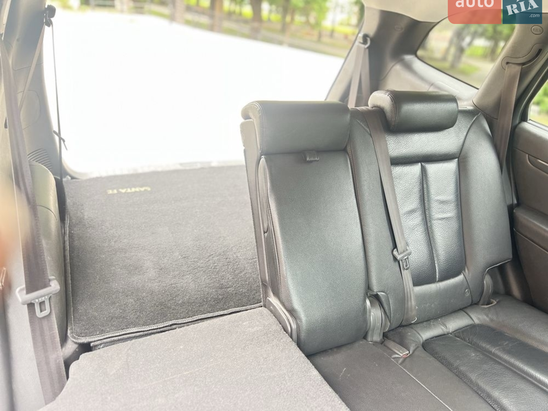 2011 Hyundai Santa Fe - мініатюра 19
