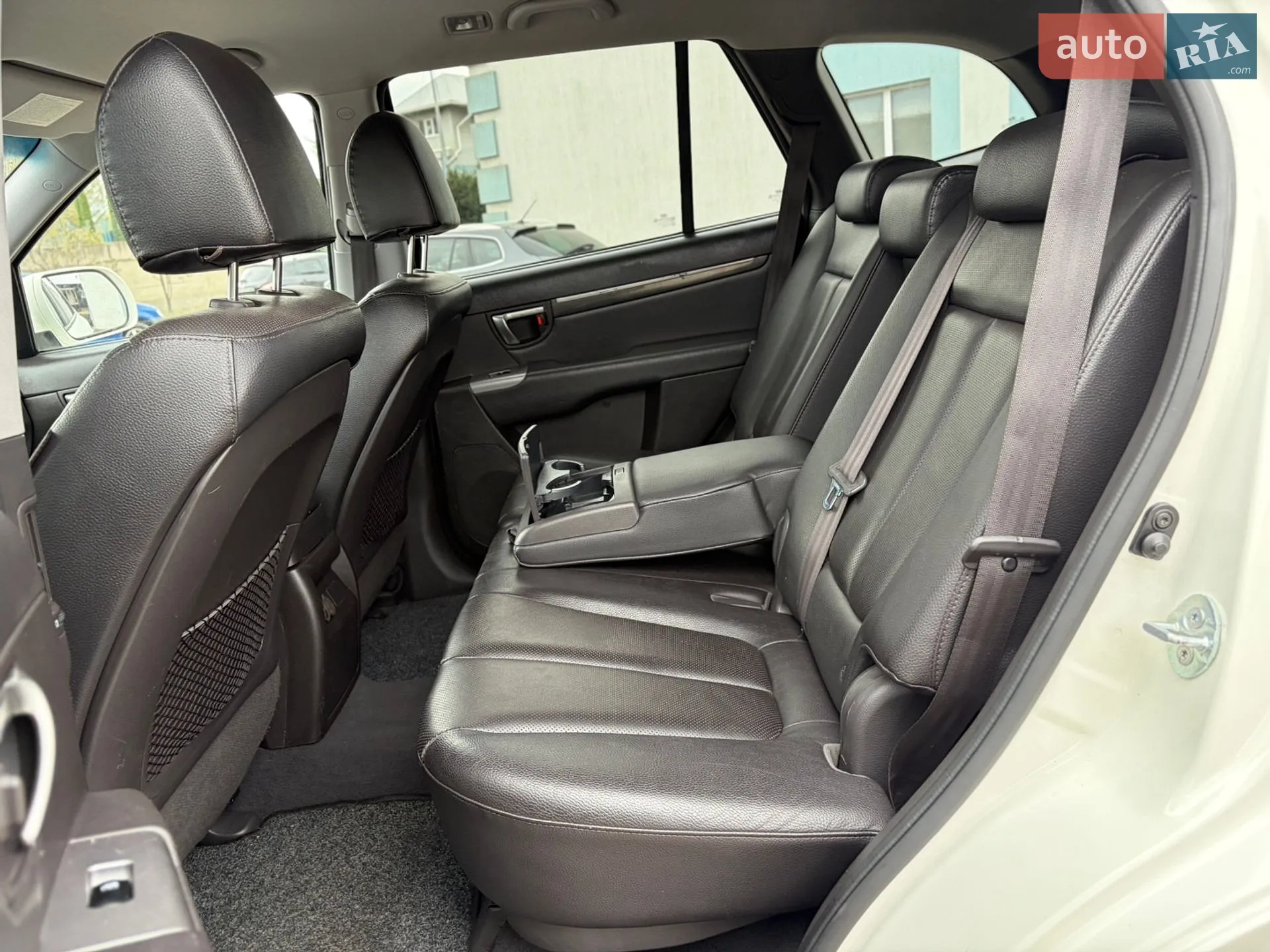 2012 Hyundai Santa Fe - мініатюра 41