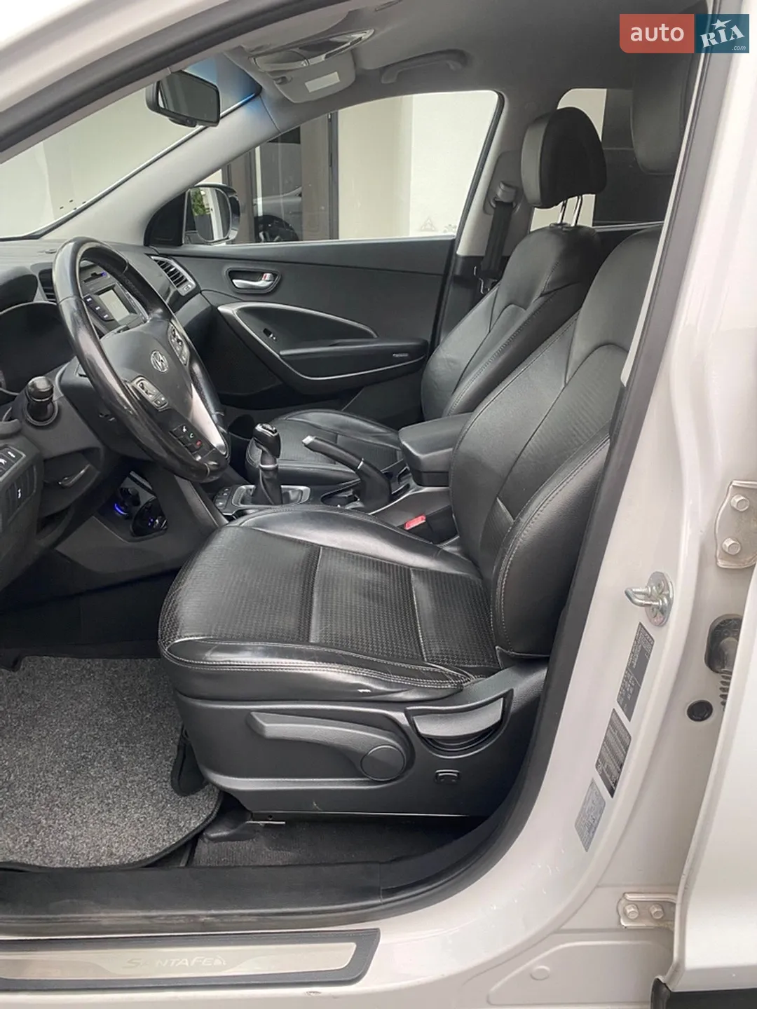 2013 Hyundai Santa Fe - мініатюра 16