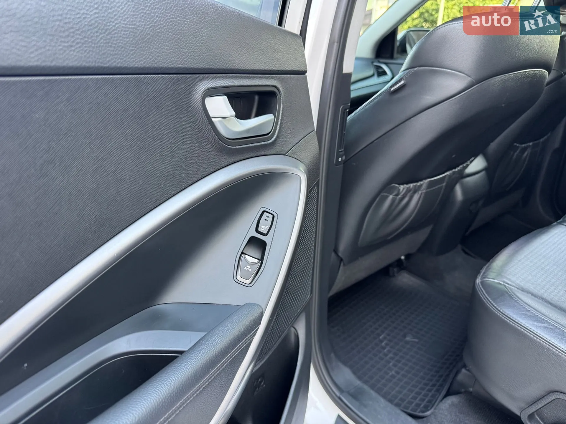 2013 Hyundai Santa Fe - мініатюра 24