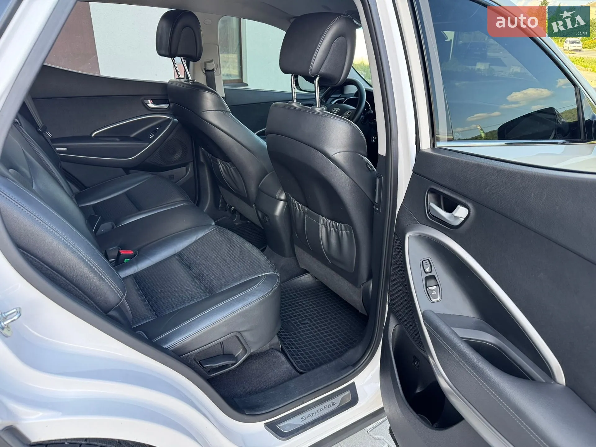 2013 Hyundai Santa Fe - мініатюра 30