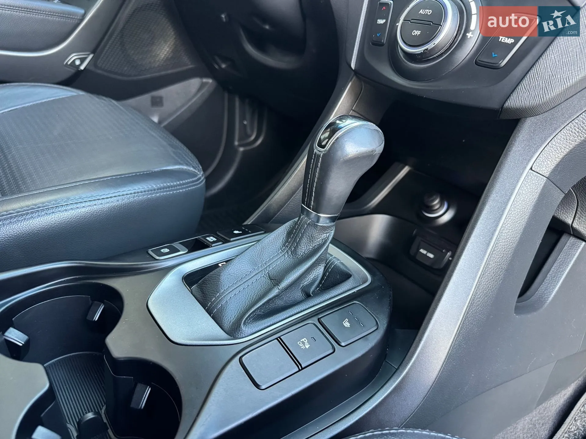 2013 Hyundai Santa Fe - мініатюра 37