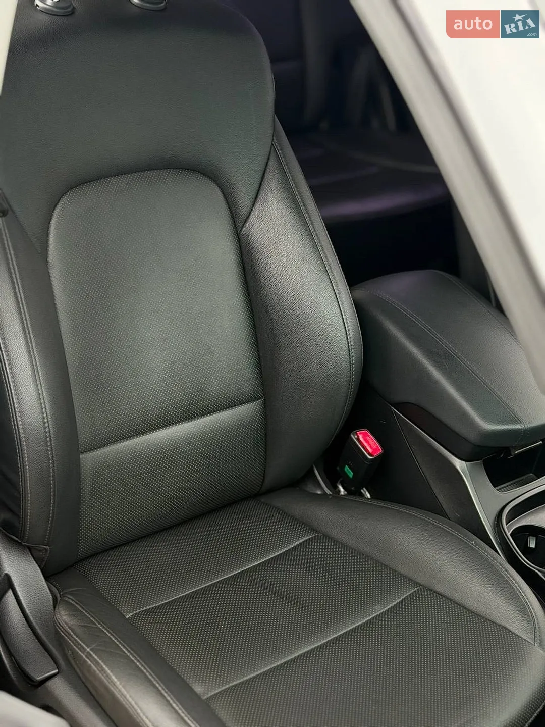 2013 Hyundai Santa Fe - мініатюра 31
