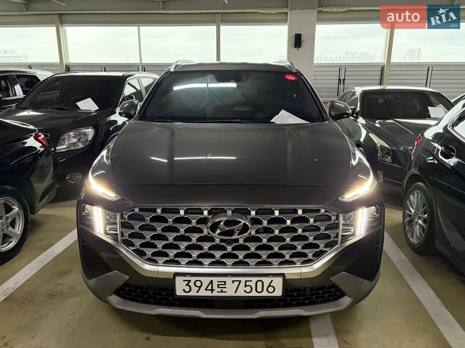 Hyundai Santa FE 2020 VIN KMHS381HGMU335120 фото оголошення 2 з 37