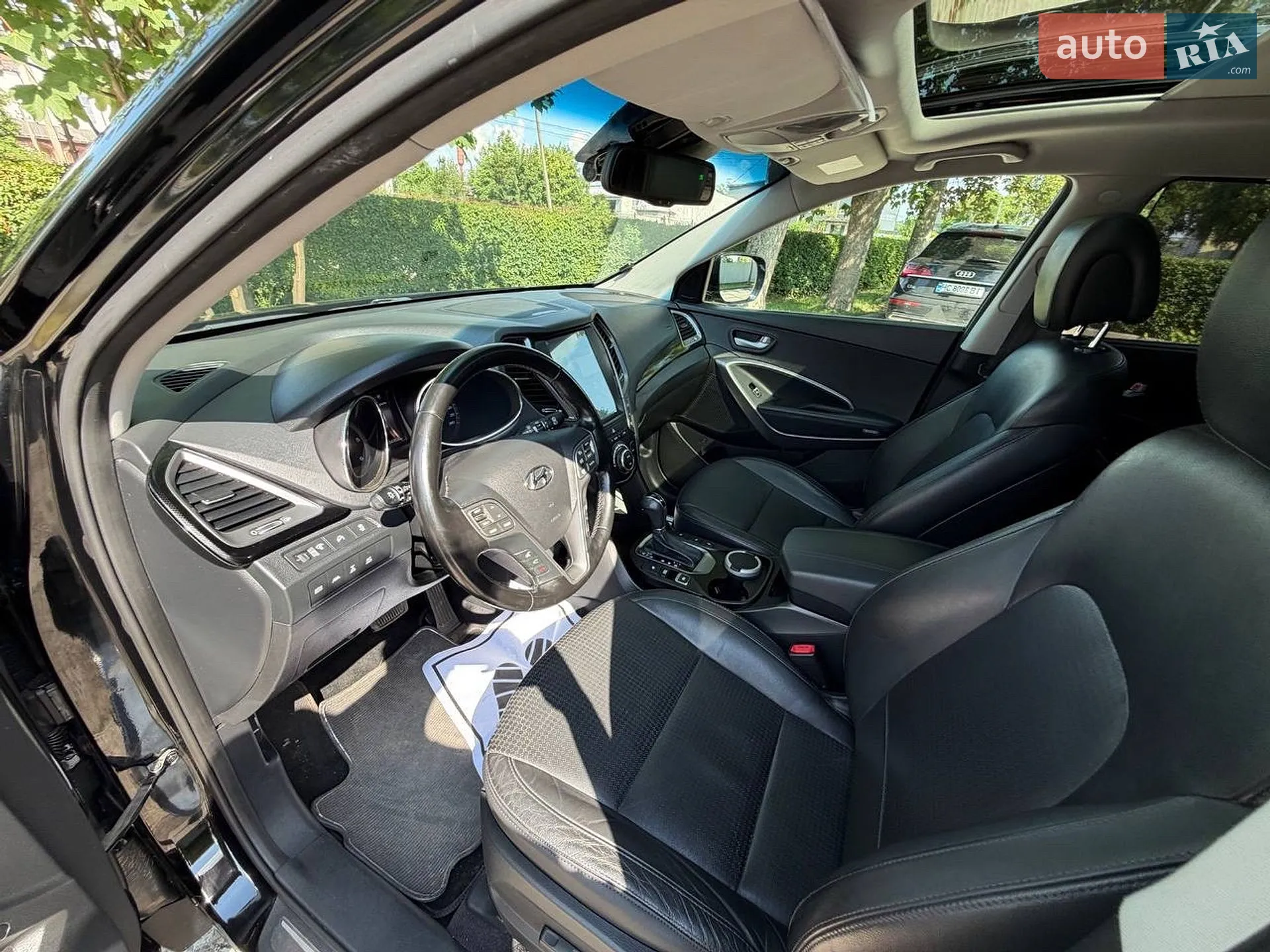2014 Hyundai Santa Fe - мініатюра 32