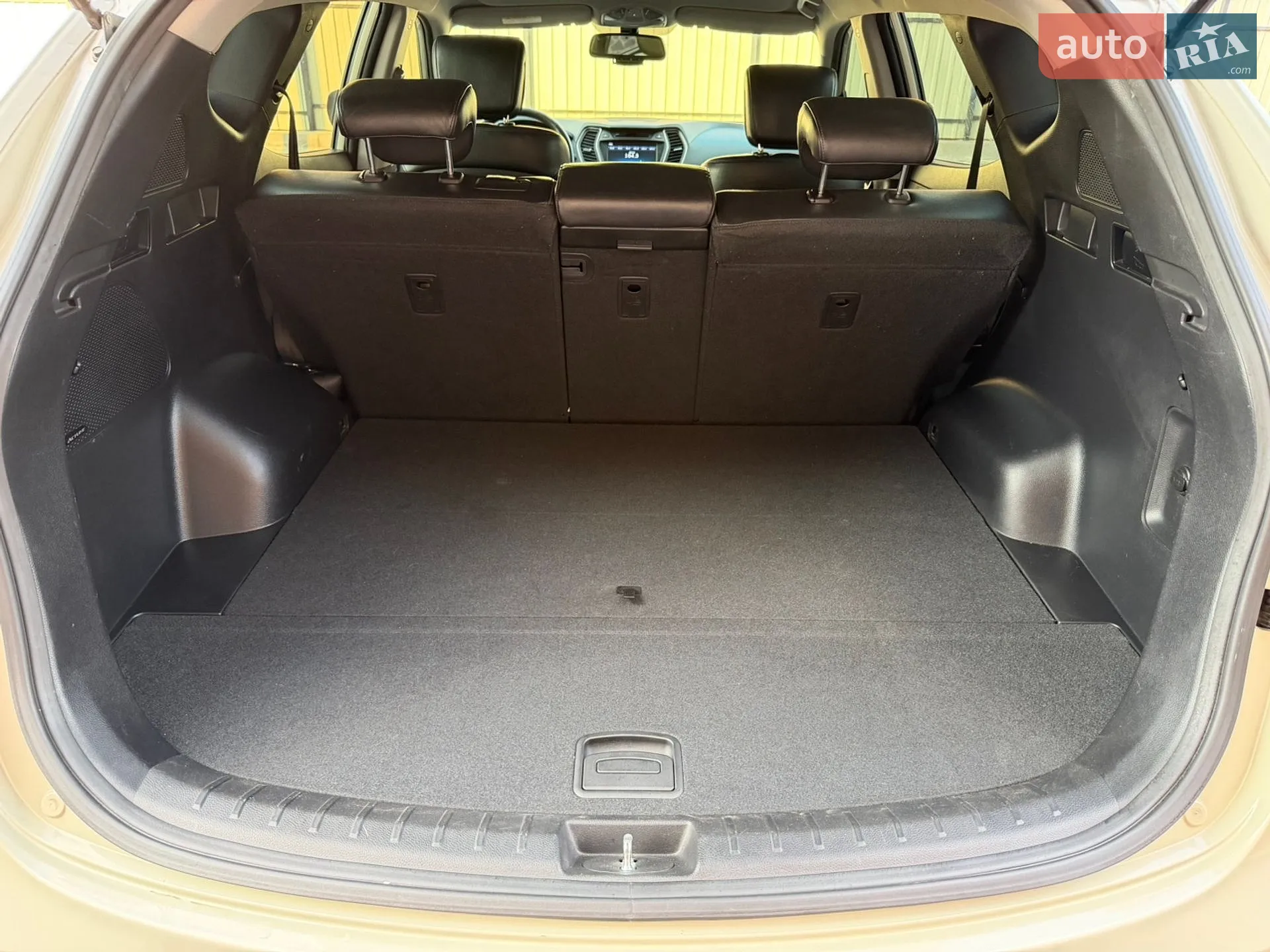 2012 Hyundai Santa Fe - мініатюра 21