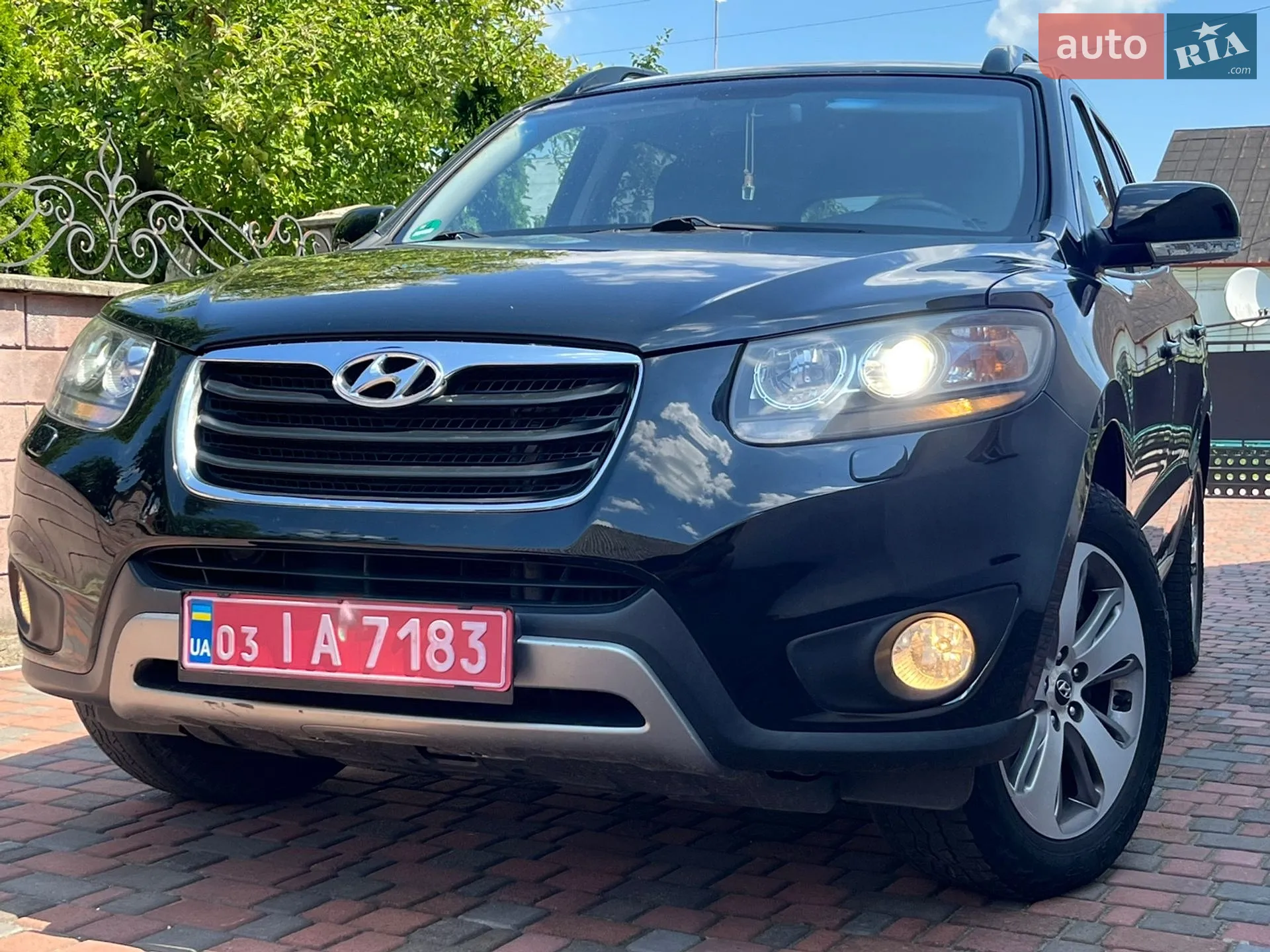 2011 Hyundai Santa Fe - мініатюра 9