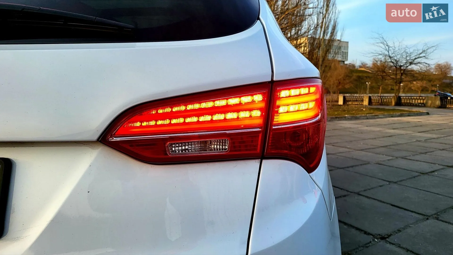 2013 Hyundai Santa Fe - мініатюра 16