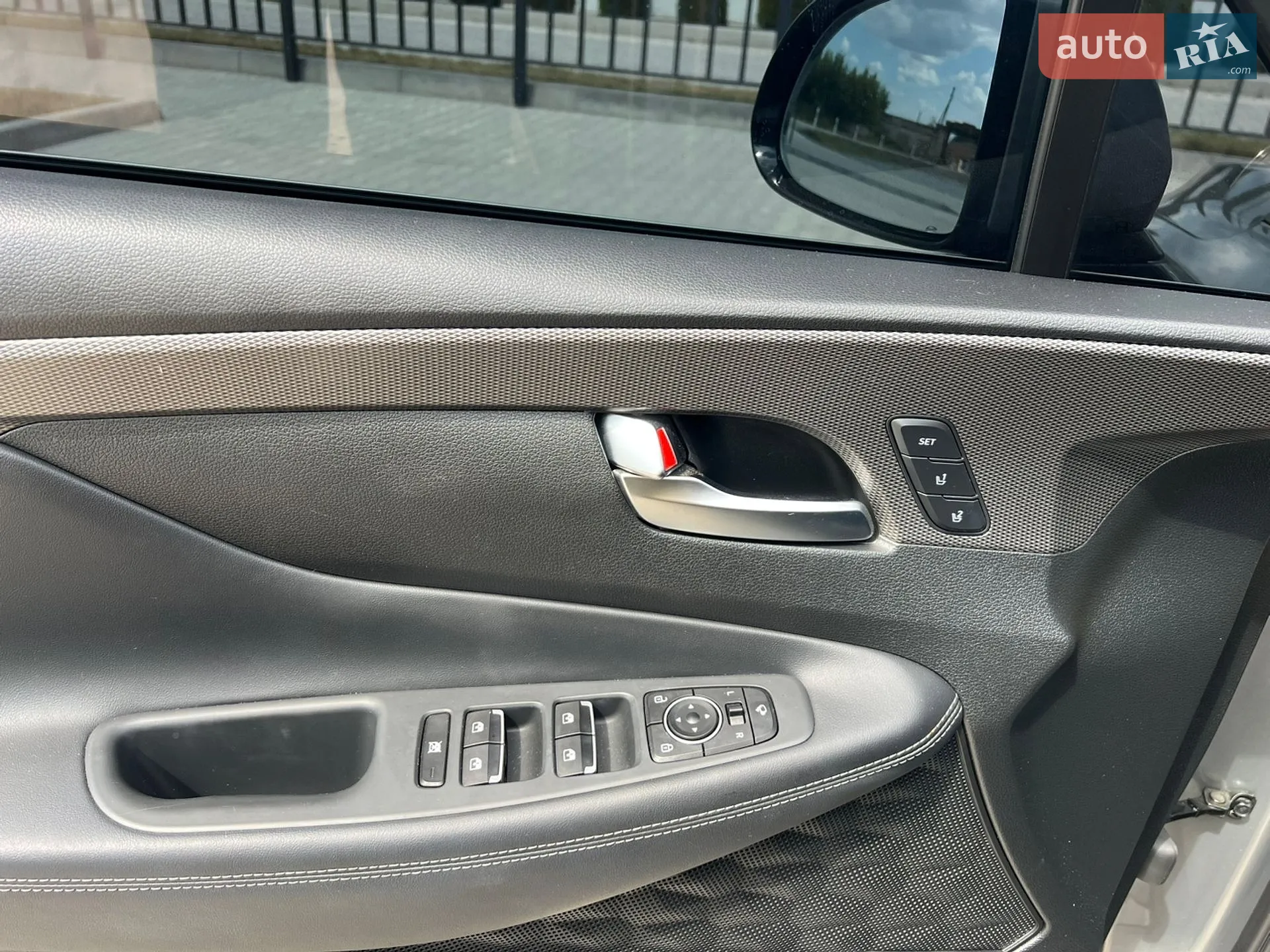2018 Hyundai Santa Fe - мініатюра 18