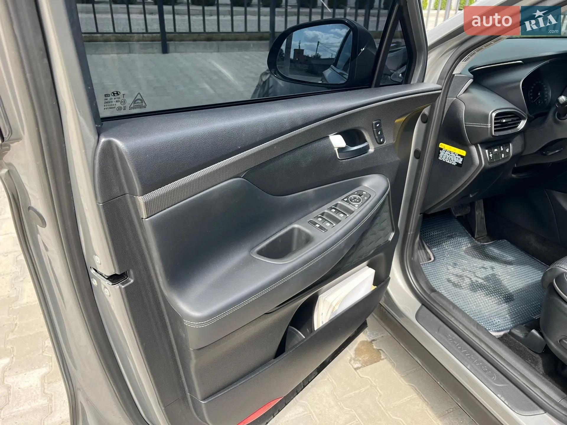 2018 Hyundai Santa Fe - мініатюра 19