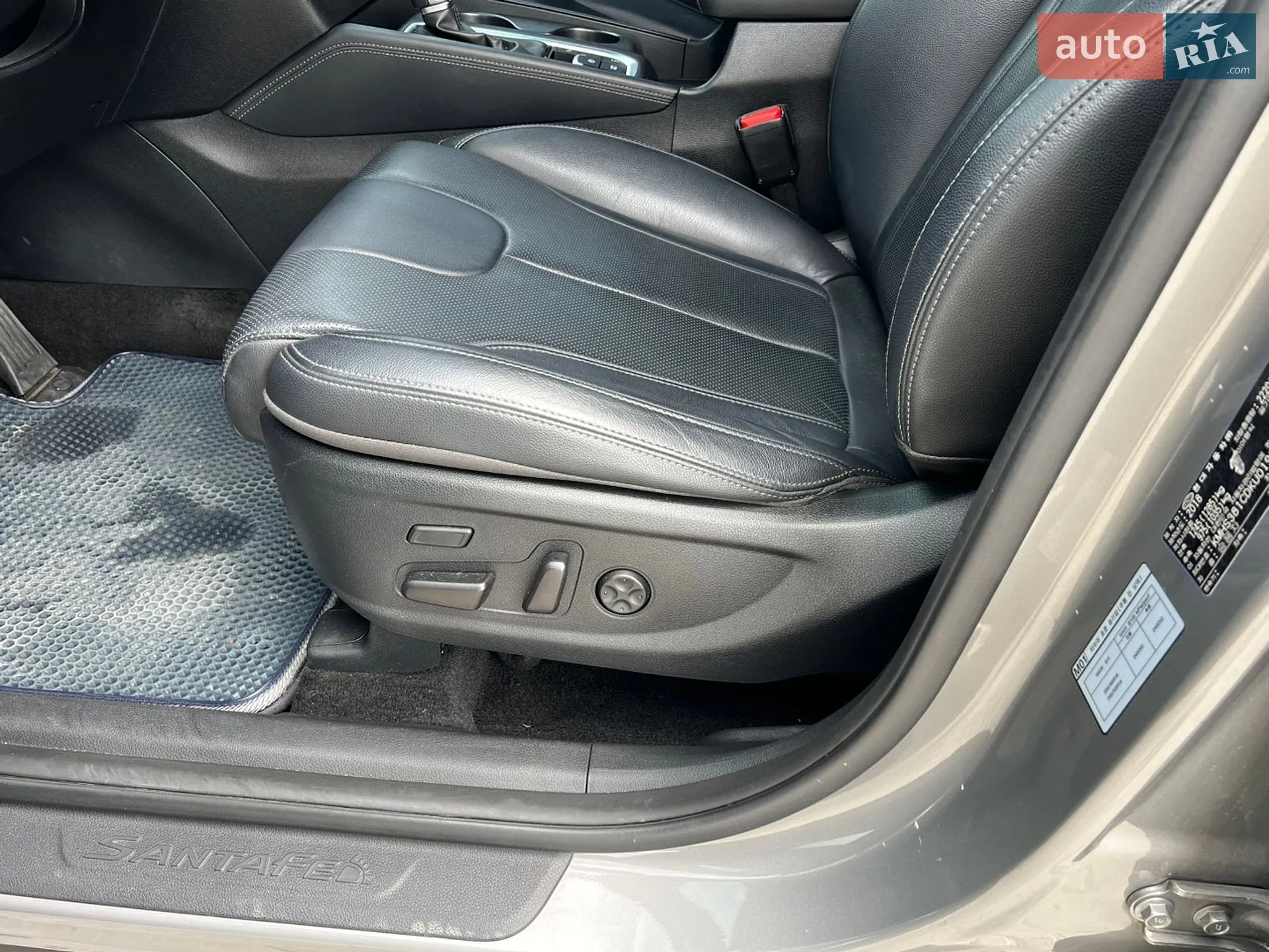 2018 Hyundai Santa Fe - мініатюра 28
